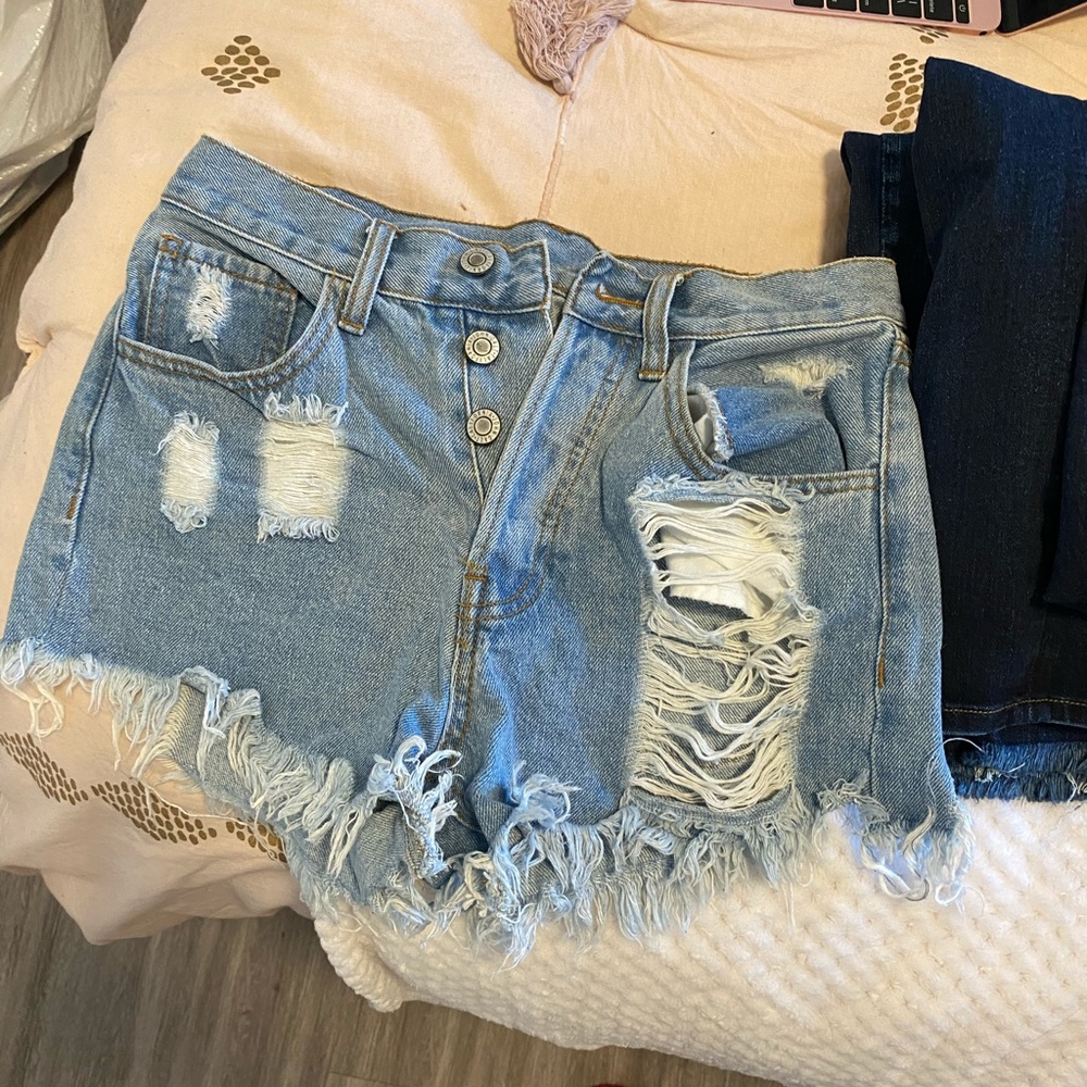 Brandy Melville shorts
